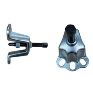 Heavy-duty hub puller for front-wheel drive vehicles with ⅝"-18 x 5½" threaded bolt. Ideal for removing stubborn hubs and rotors without damage.